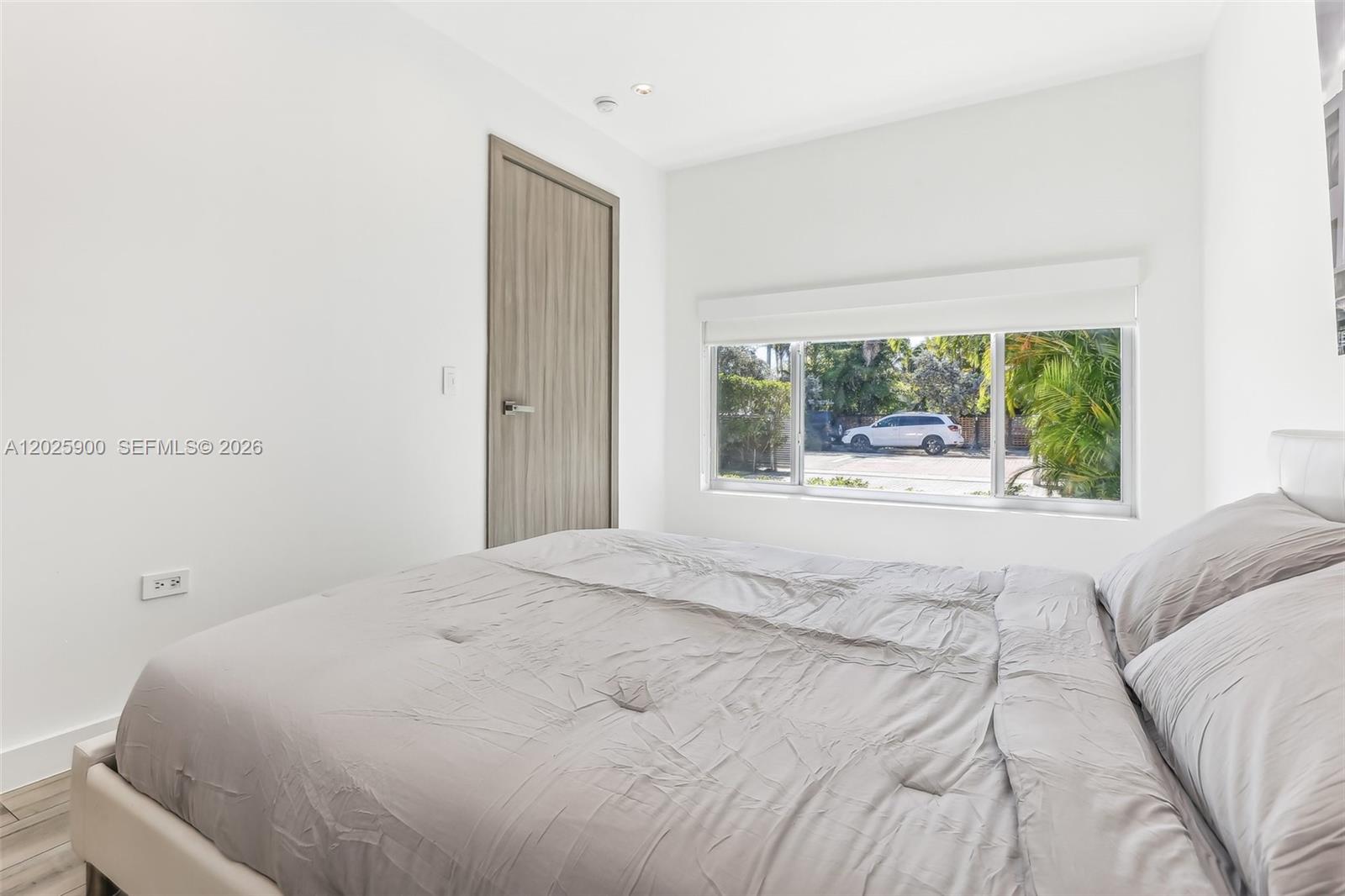 BISCAYNE BEACH-2ND ADDN - Residential Lease