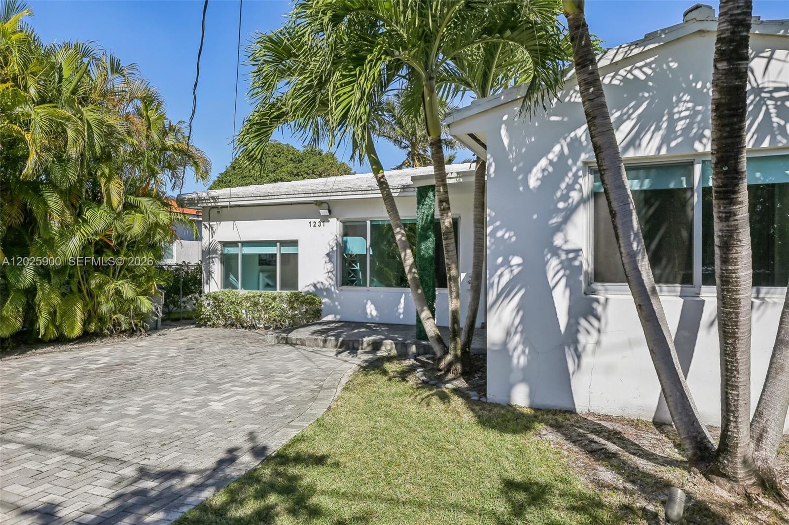 BISCAYNE BEACH-2ND ADDN - Residential Lease