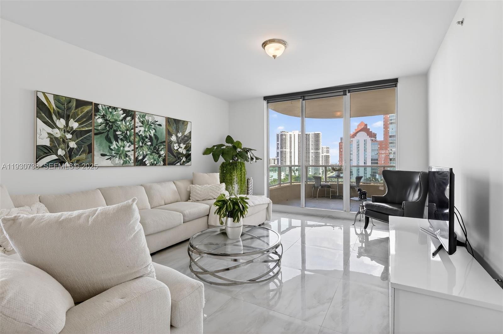 AVENTURA MARINA CONDO NUM - Residential
