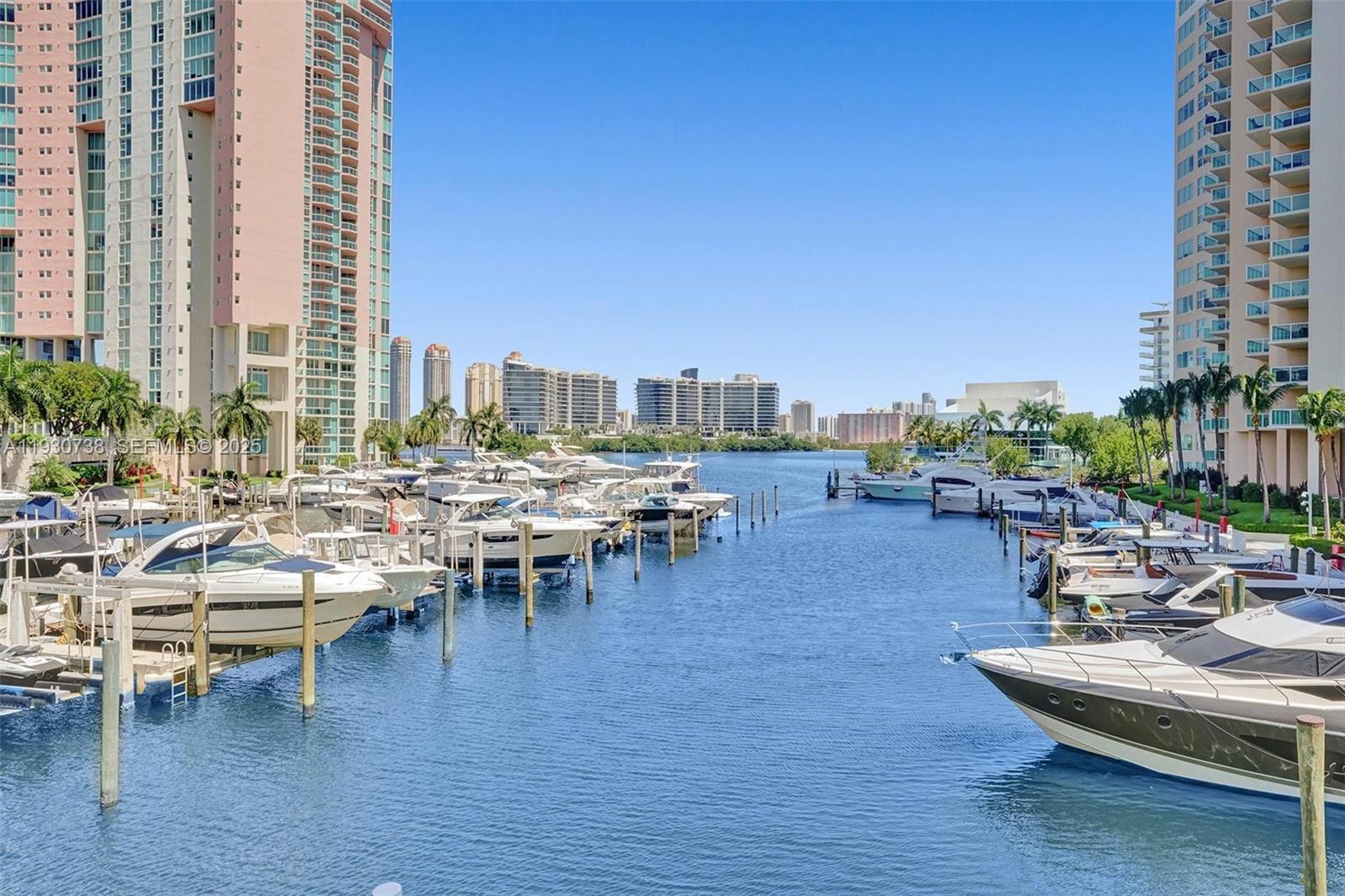 AVENTURA MARINA CONDO NUM - Residential