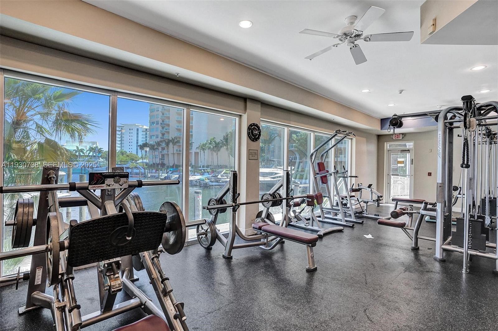 AVENTURA MARINA CONDO NUM - Residential