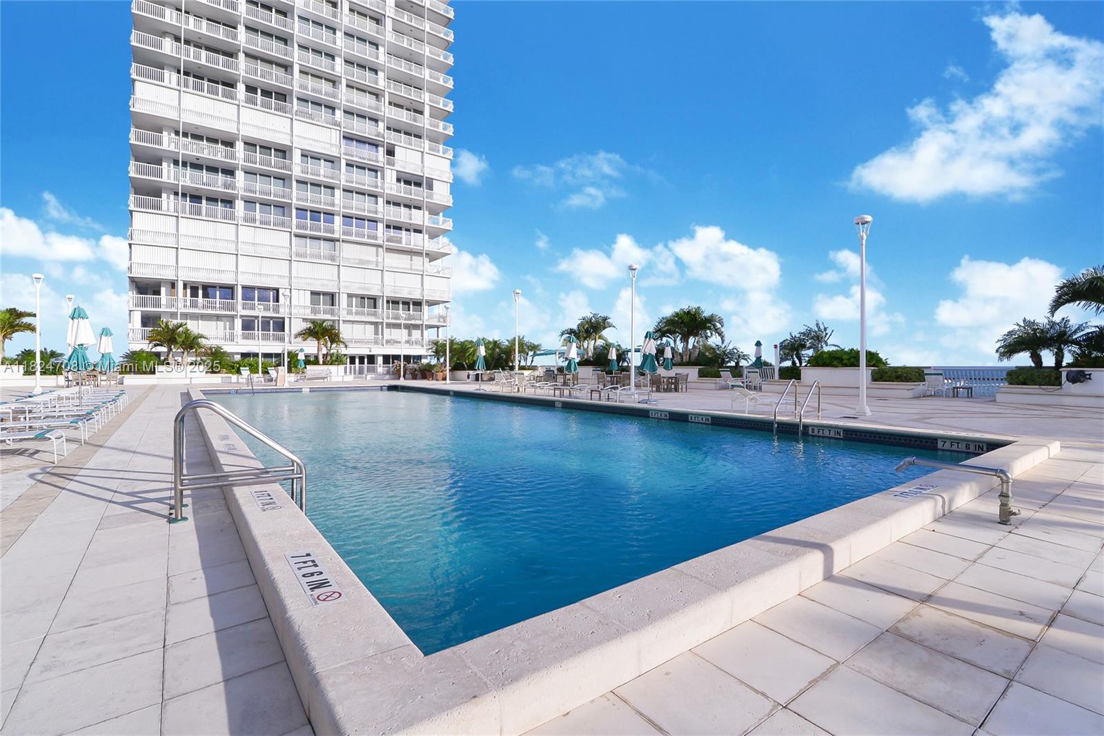 POINT OF AMERICAS - Residential