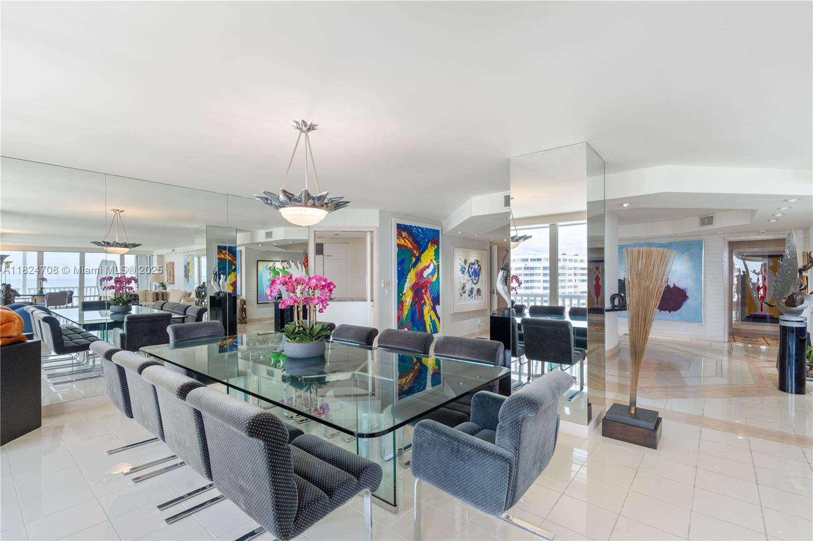 POINT OF AMERICAS - Residential