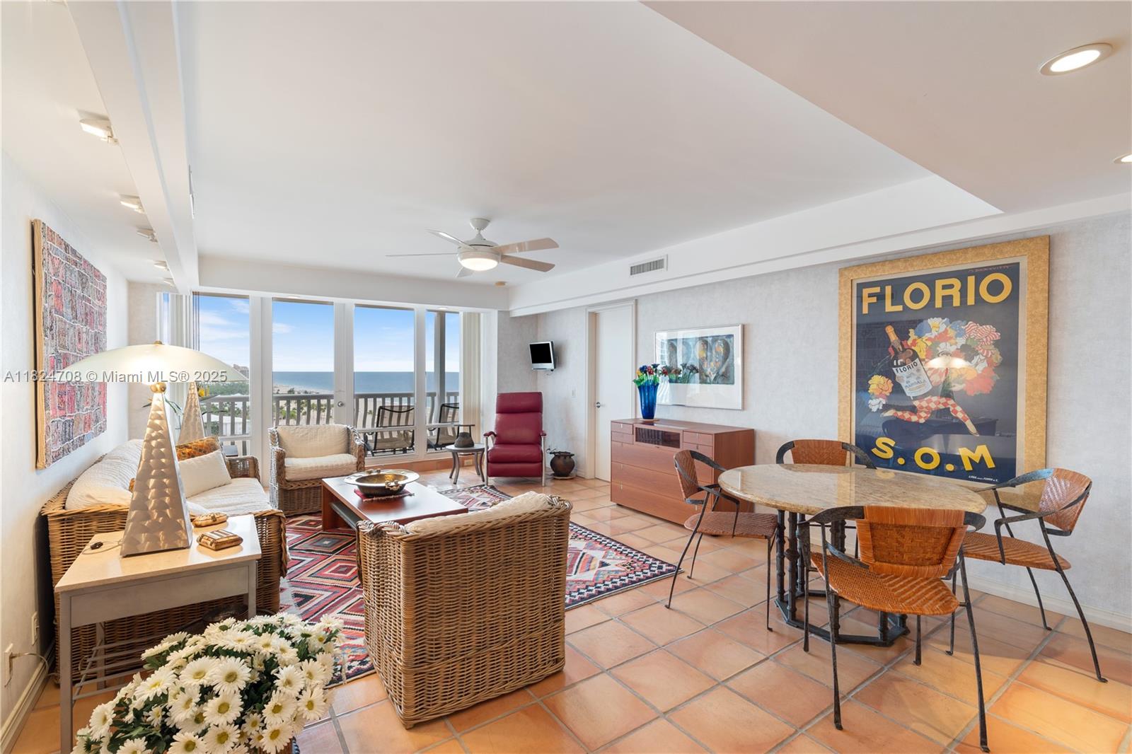 POINT OF AMERICAS - Residential