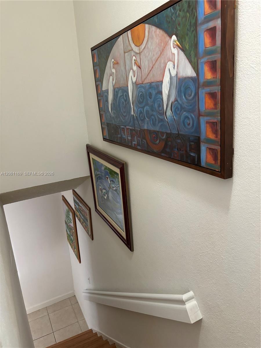 THE BERKELEY CONDO - Residential