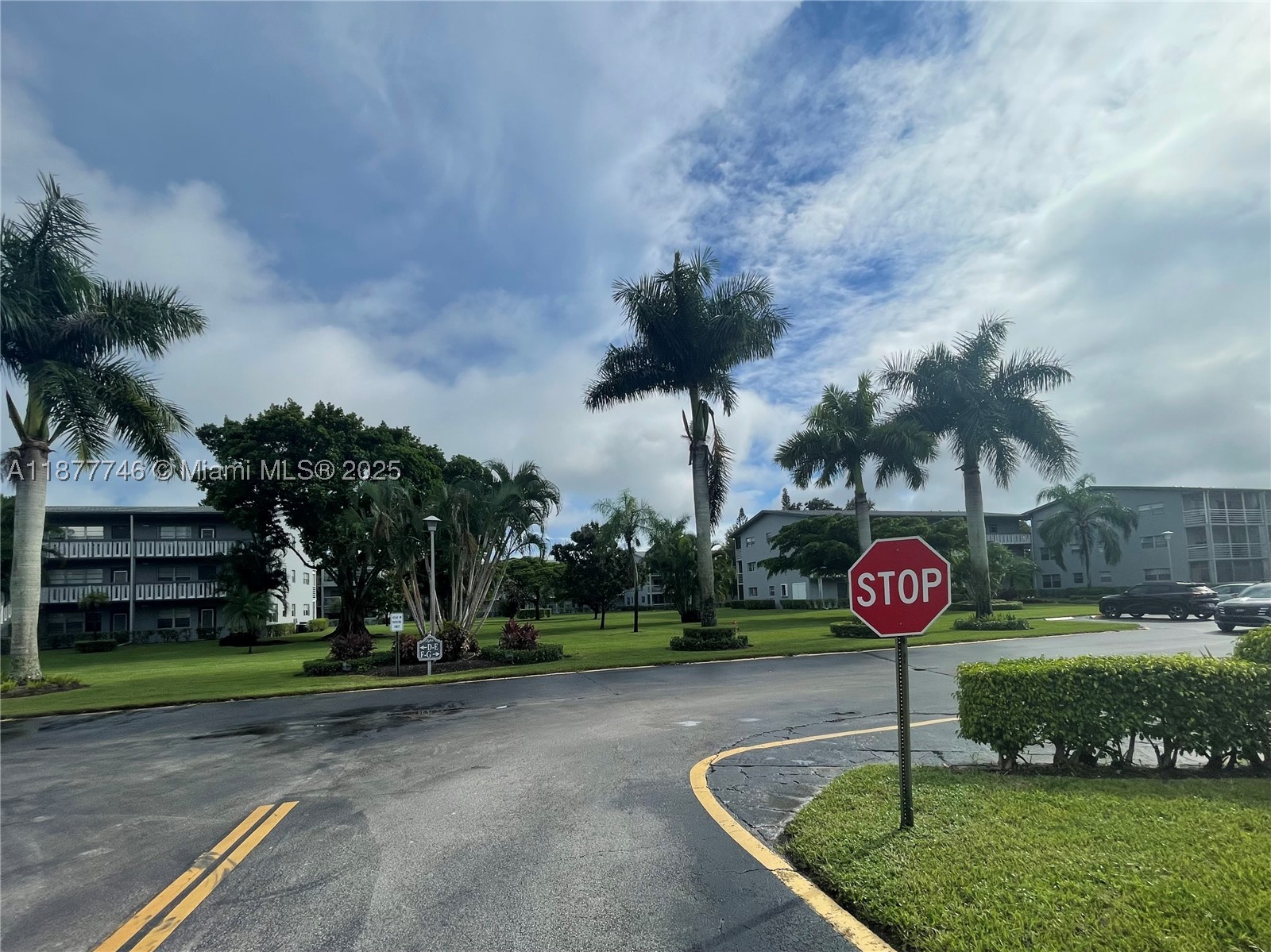 SUFFOLK AT CENTURY VILLAG - Residential