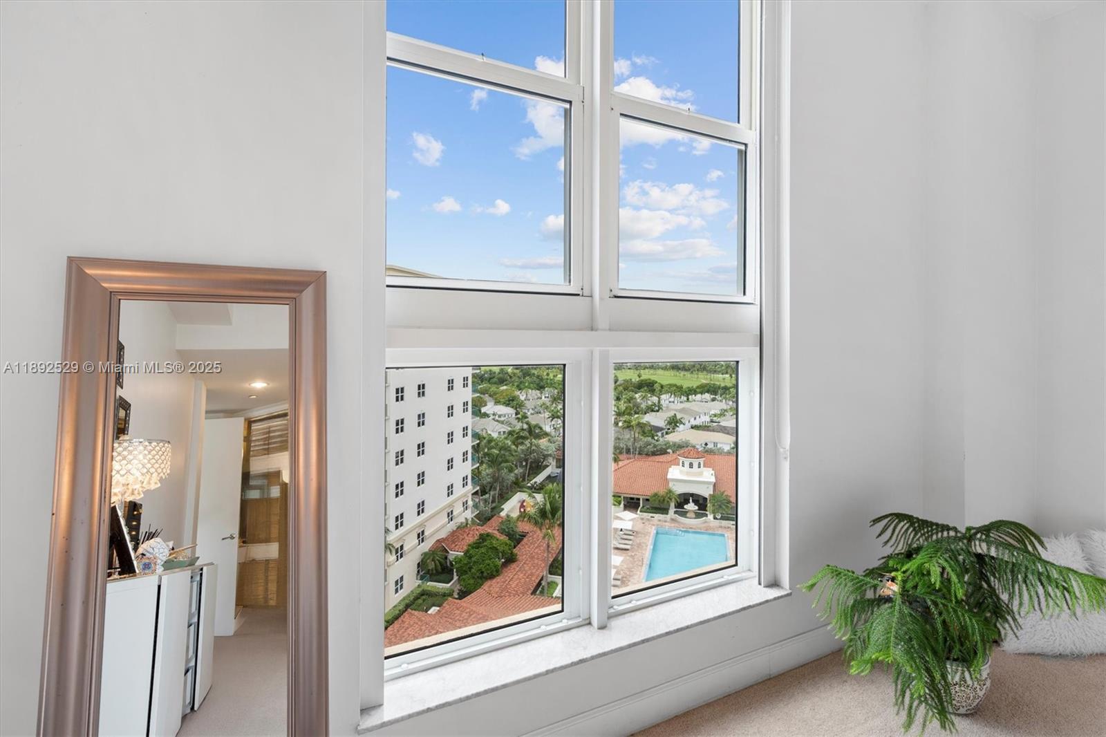 TURNBERRY VLG NO TOWER CO - Residential