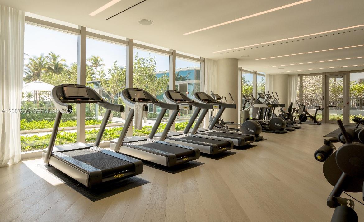 OCEANA BAL HARBOUR CONDO - Residential