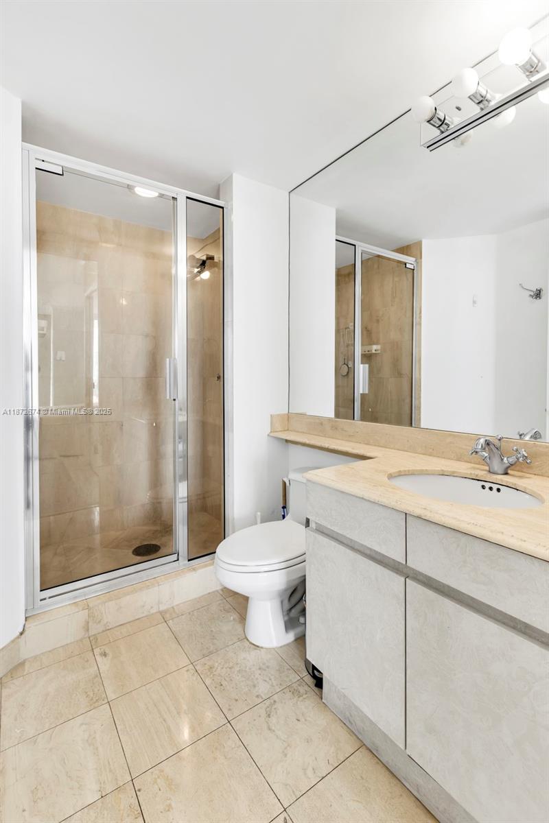 MILLENNIUM CONDO - Residential