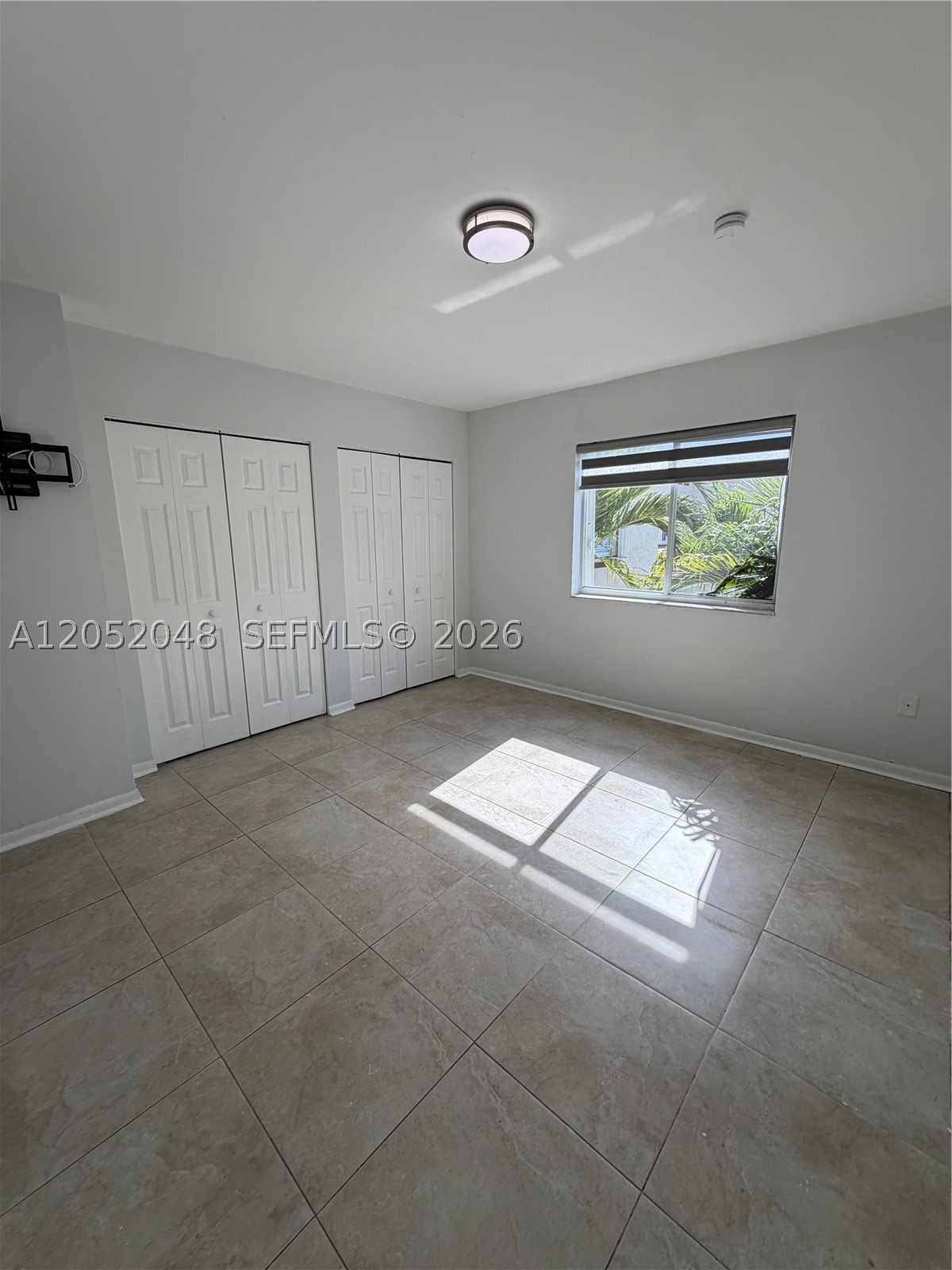 CHATEAUBLEAU VILLAS MIDWA - Residential Lease