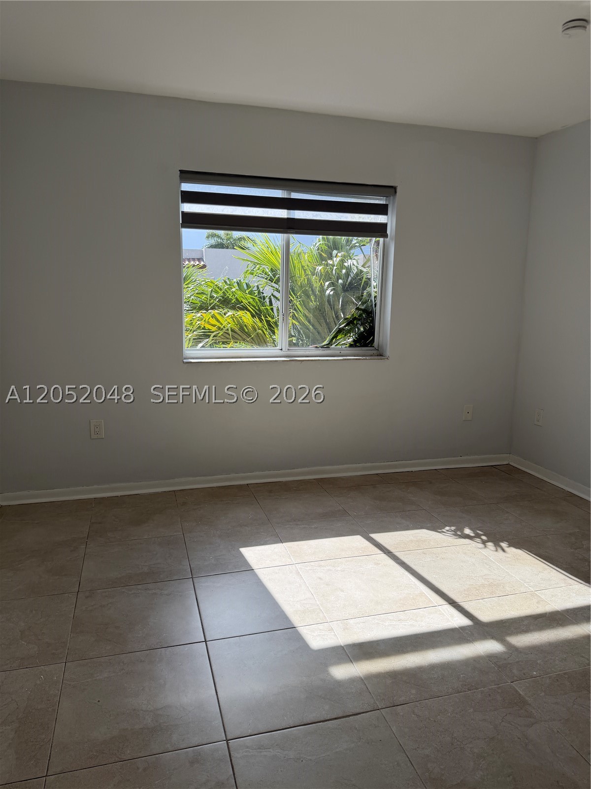 CHATEAUBLEAU VILLAS MIDWA - Residential Lease
