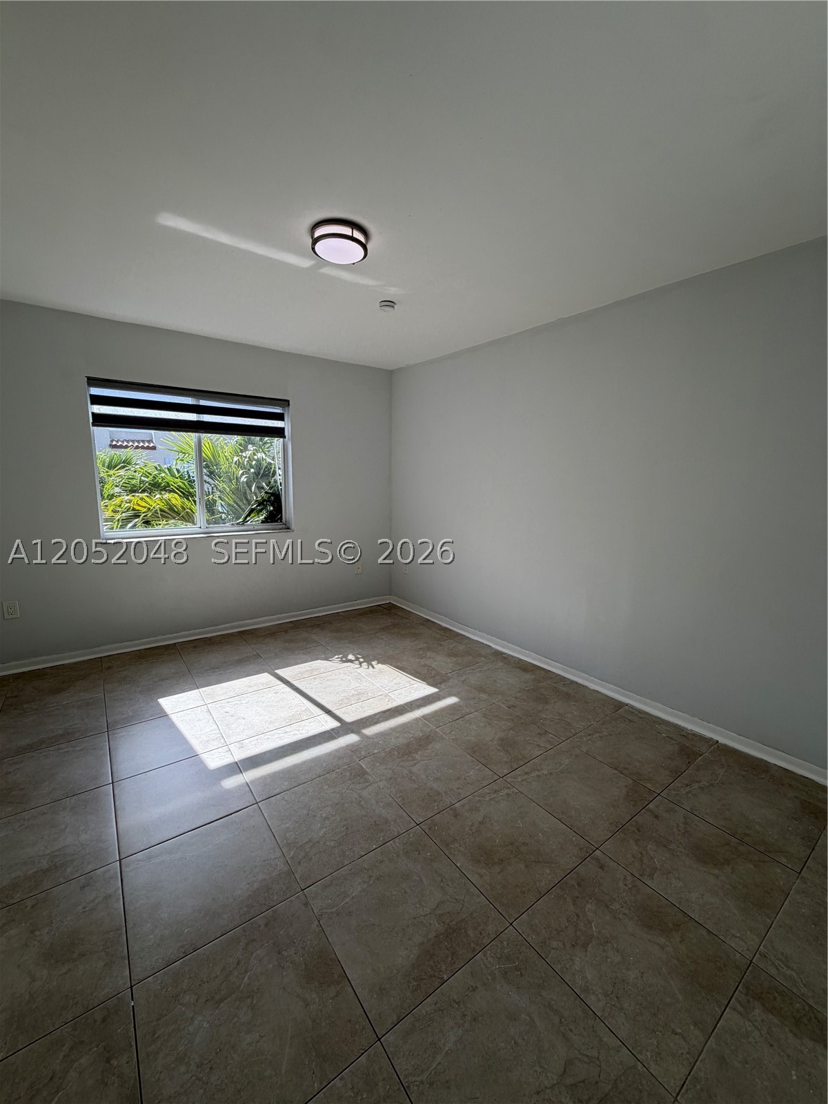 CHATEAUBLEAU VILLAS MIDWA - Residential Lease
