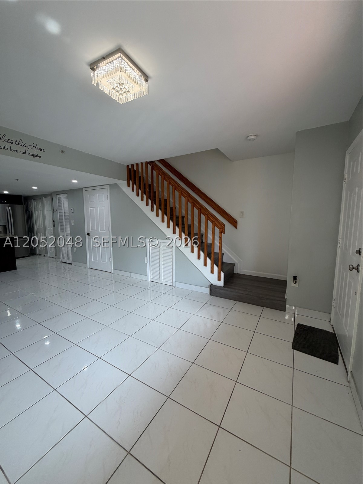 CHATEAUBLEAU VILLAS MIDWA - Residential Lease