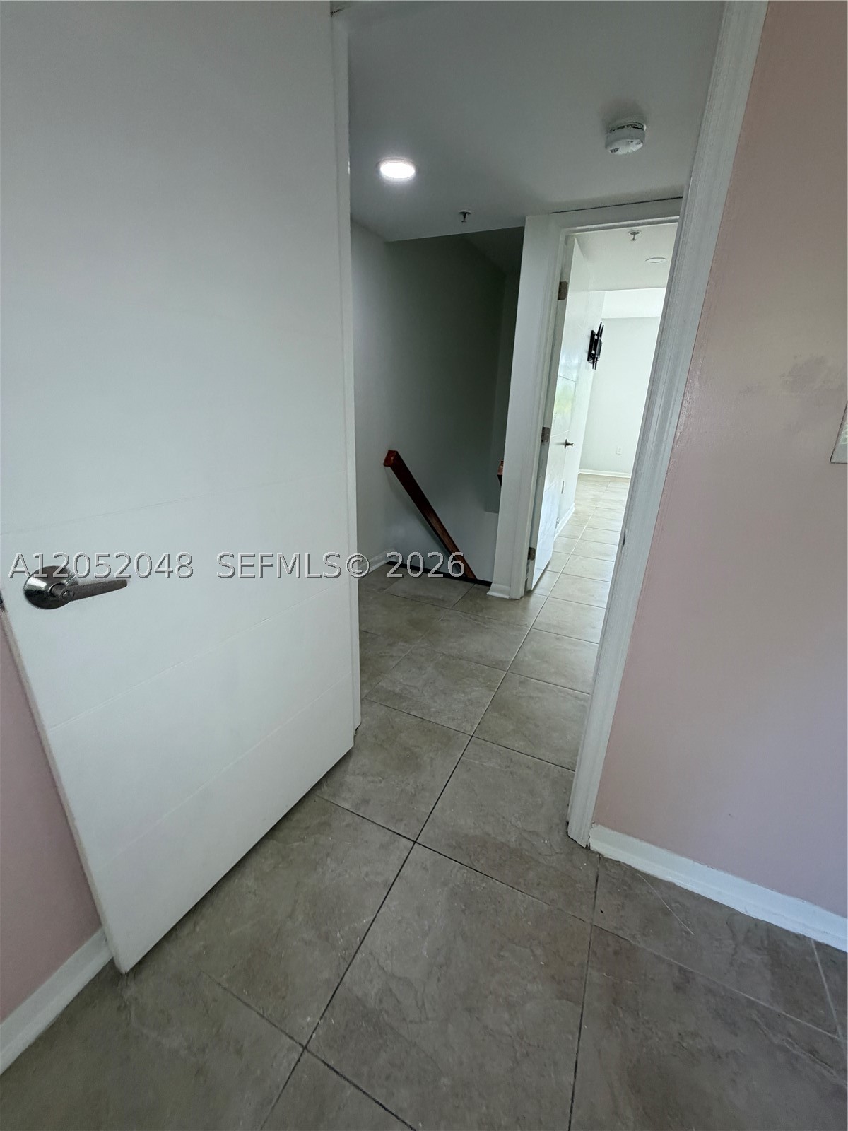CHATEAUBLEAU VILLAS MIDWA - Residential Lease