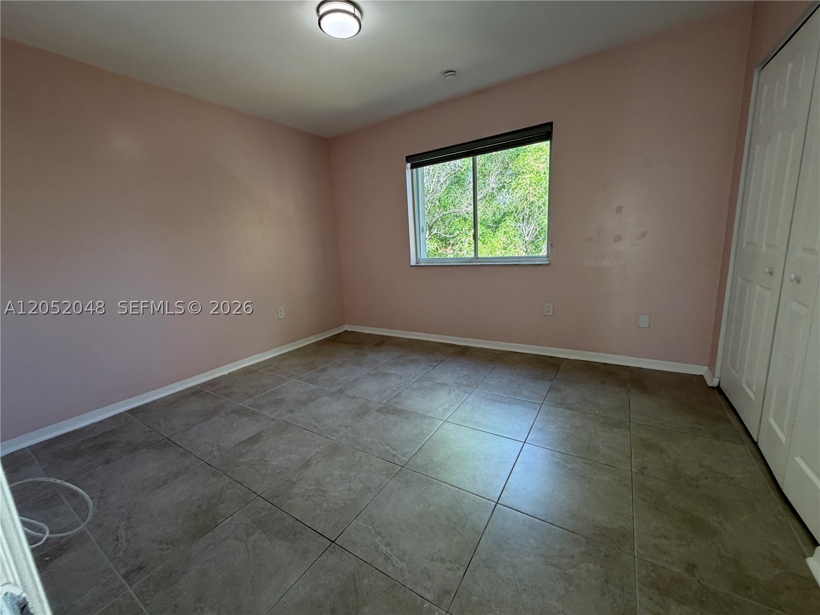 CHATEAUBLEAU VILLAS MIDWA - Residential Lease