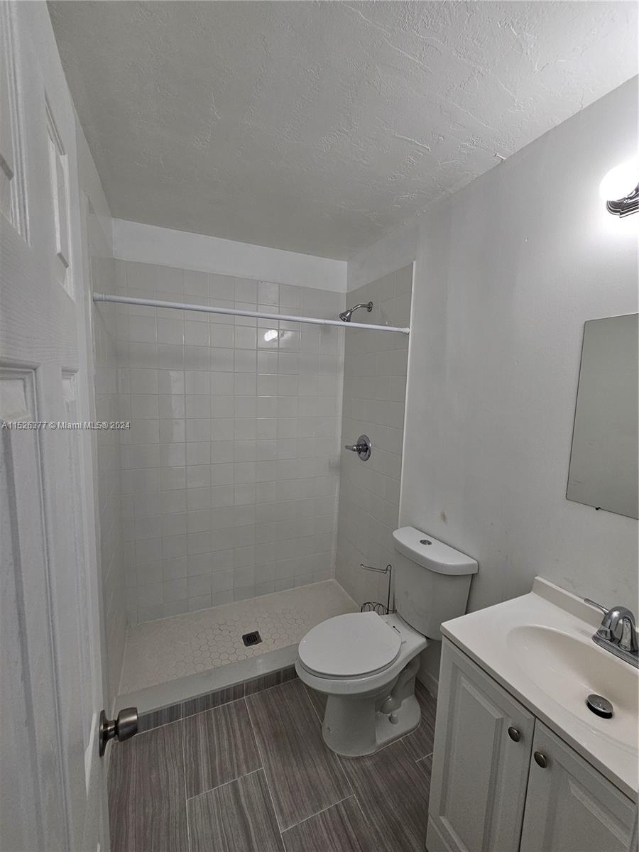 WESTBROOKE 2ND ADDN - Residential Lease