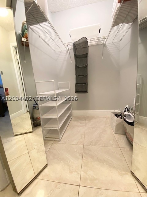 LE CARTIER CONDO - Residential Lease