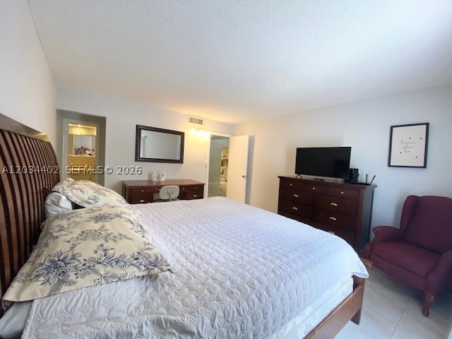 LE CARTIER CONDO - Residential Lease