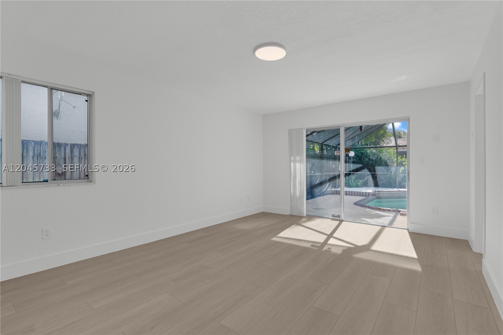 CALUSA CLUB ESTATES 5TH A - Residential