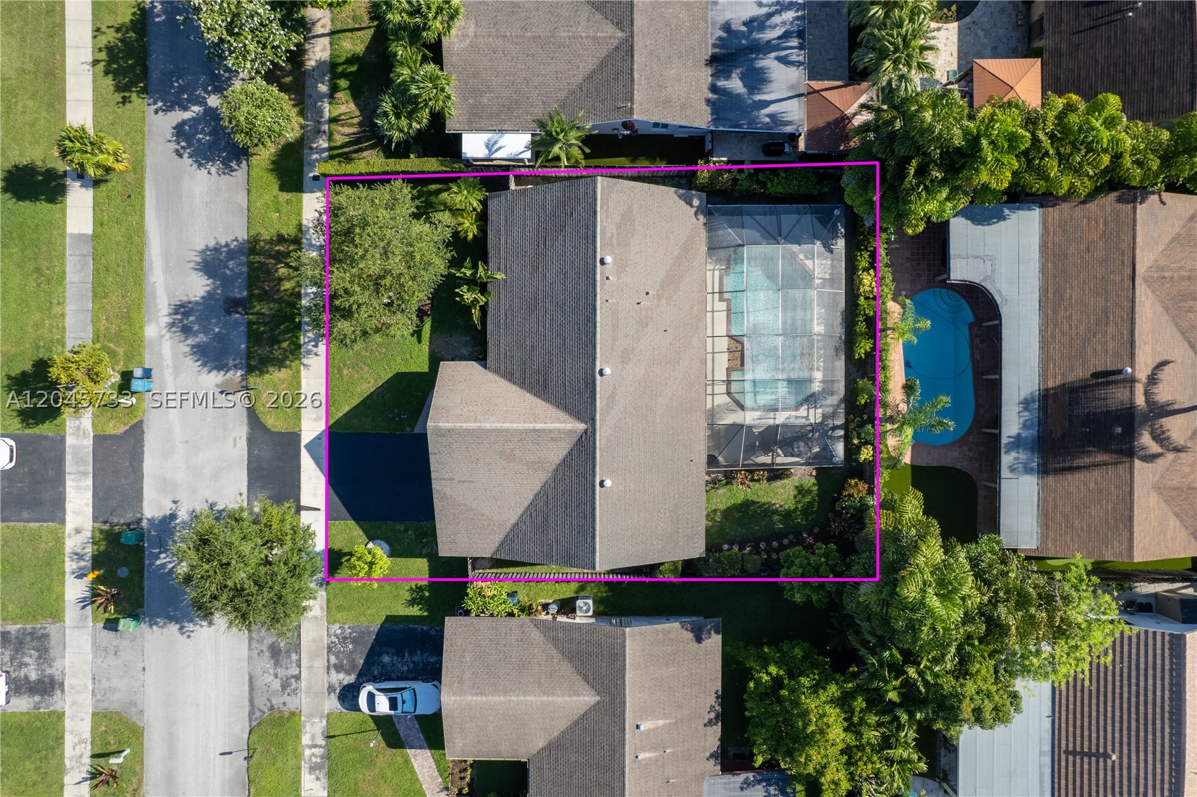 CALUSA CLUB ESTATES 5TH A - Residential