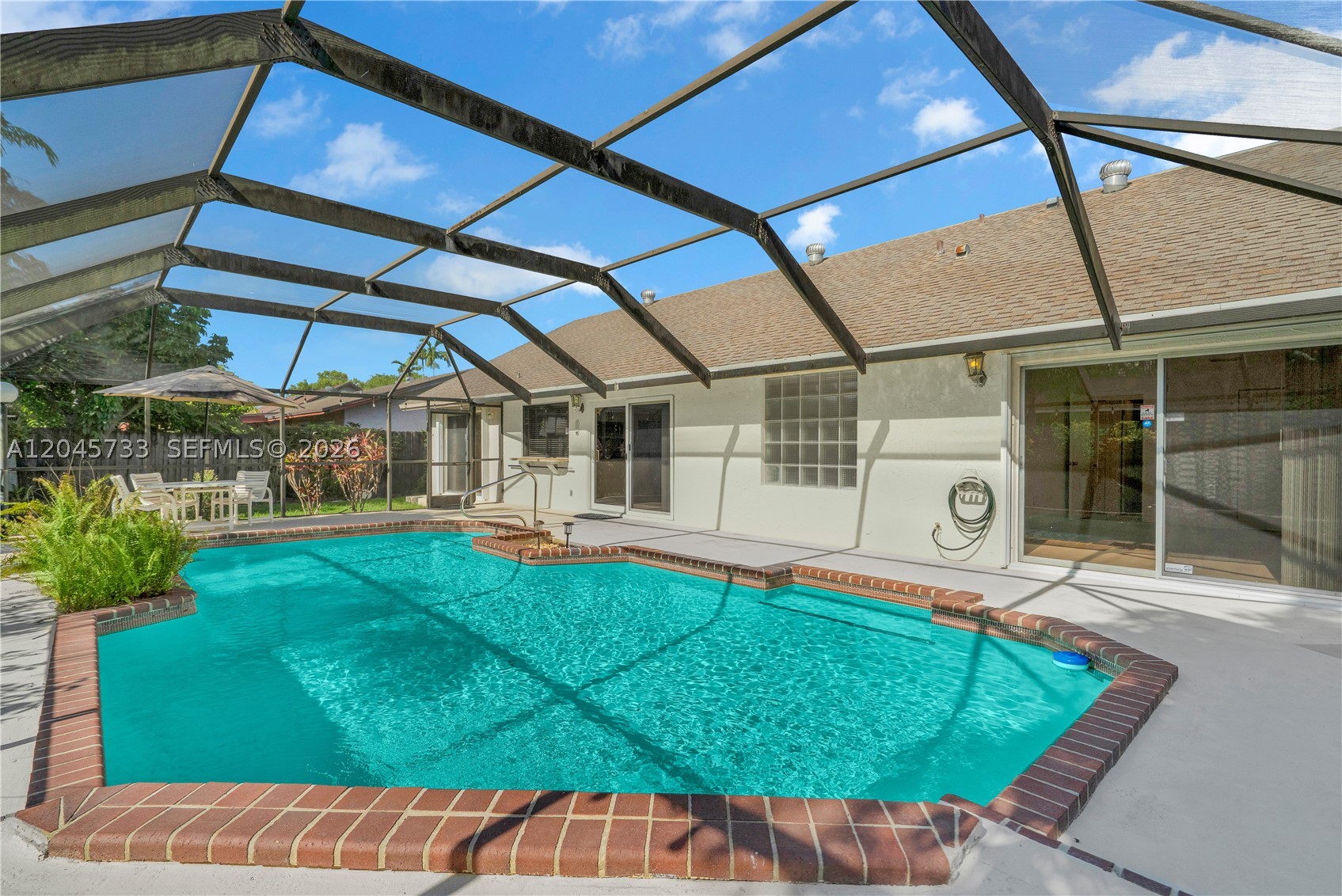 CALUSA CLUB ESTATES 5TH A - Residential