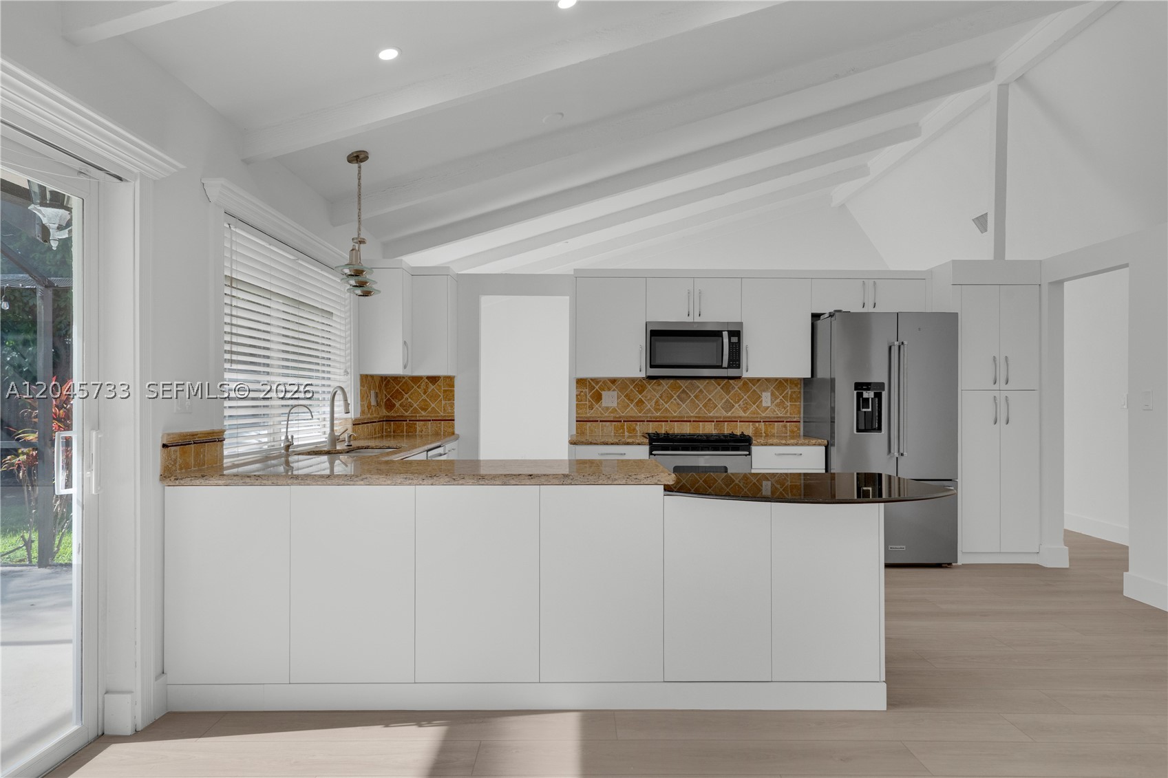 CALUSA CLUB ESTATES 5TH A - Residential