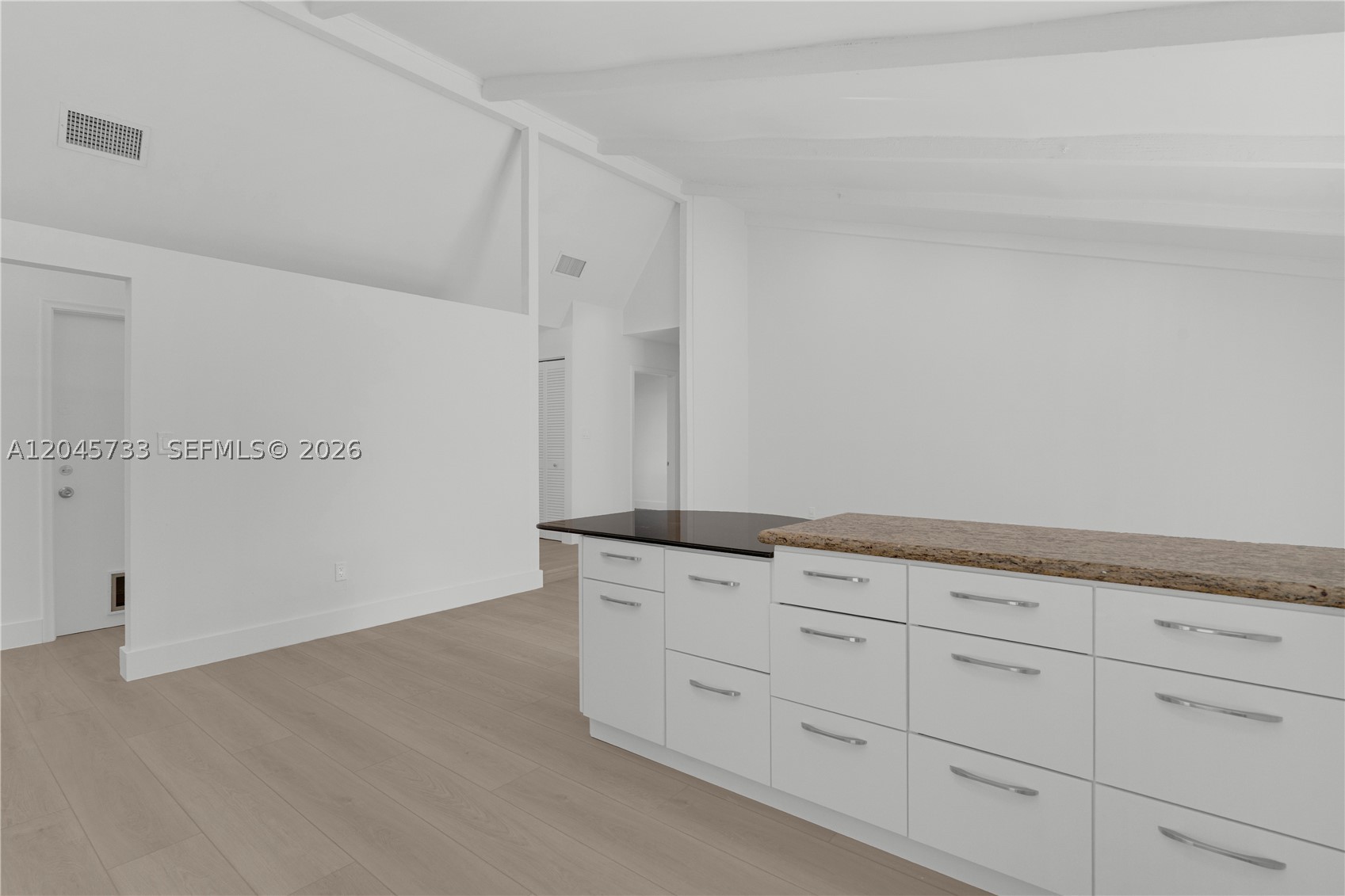 CALUSA CLUB ESTATES 5TH A - Residential