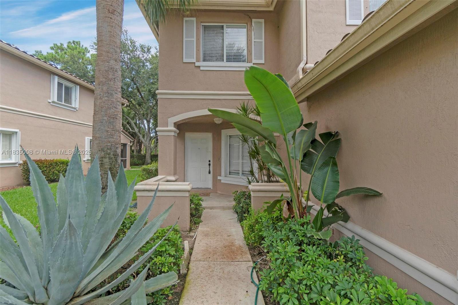 WILLOUGHBY FARMS - Residential