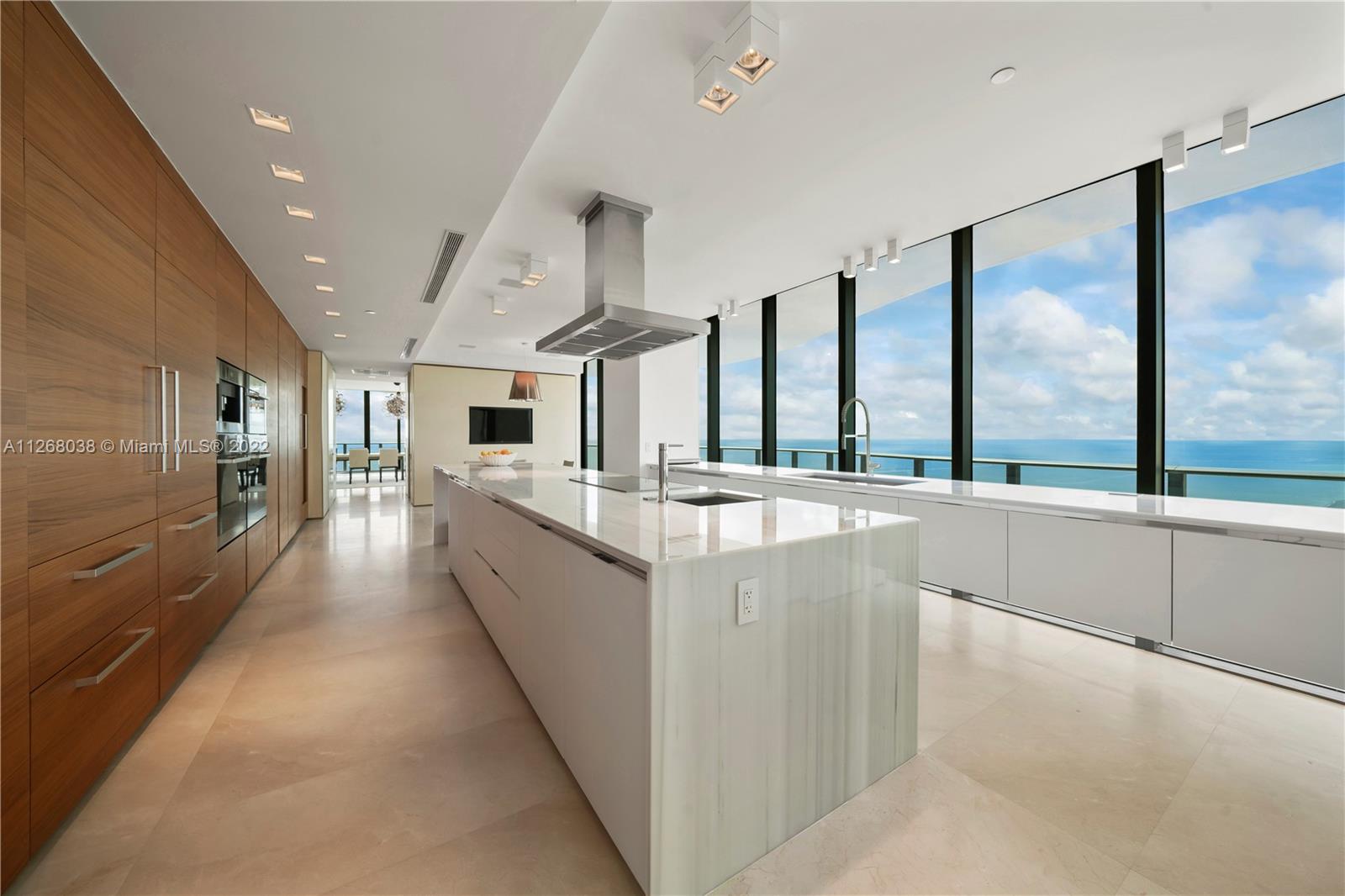 REGALIA CONDO - Residential
