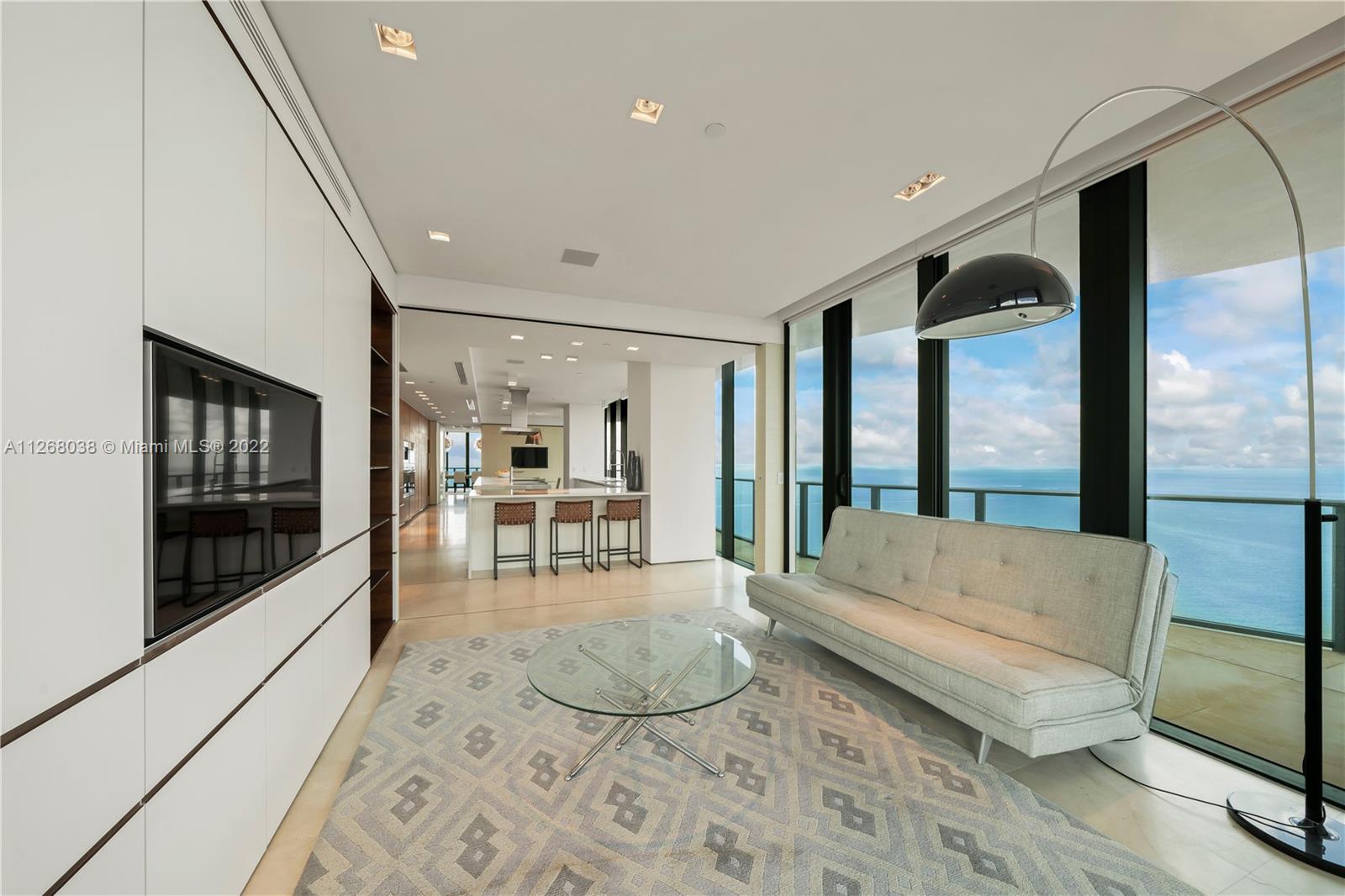 REGALIA CONDO - Residential
