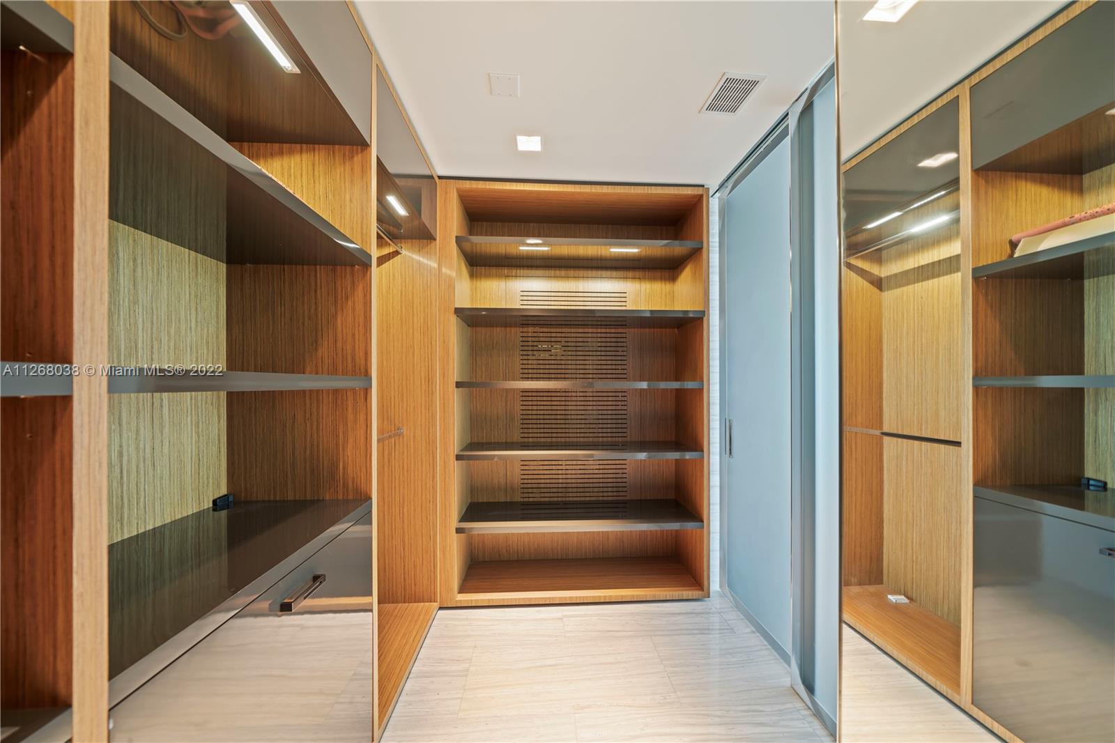 REGALIA CONDO - Residential