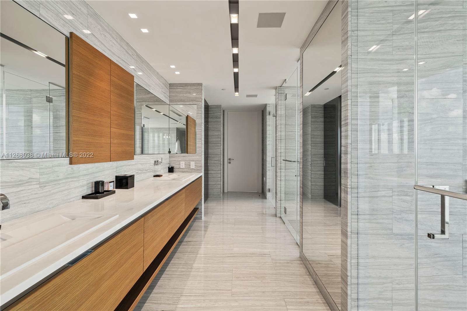 REGALIA CONDO - Residential