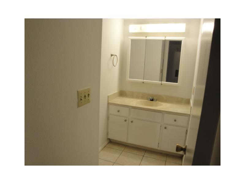 PRESERVE AT AVERY LAKES ( - Residential Lease
