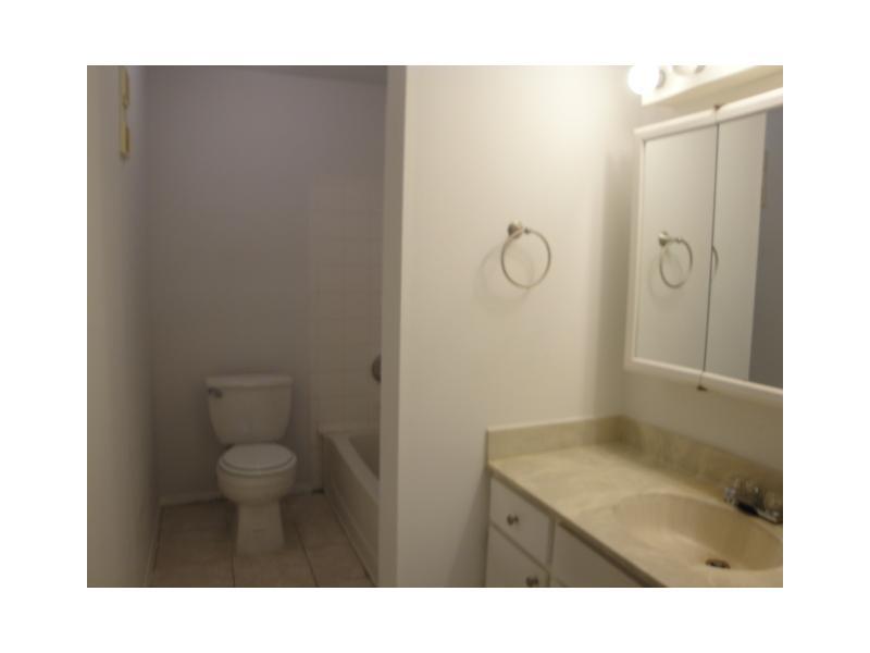 PRESERVE AT AVERY LAKES ( - Residential Lease