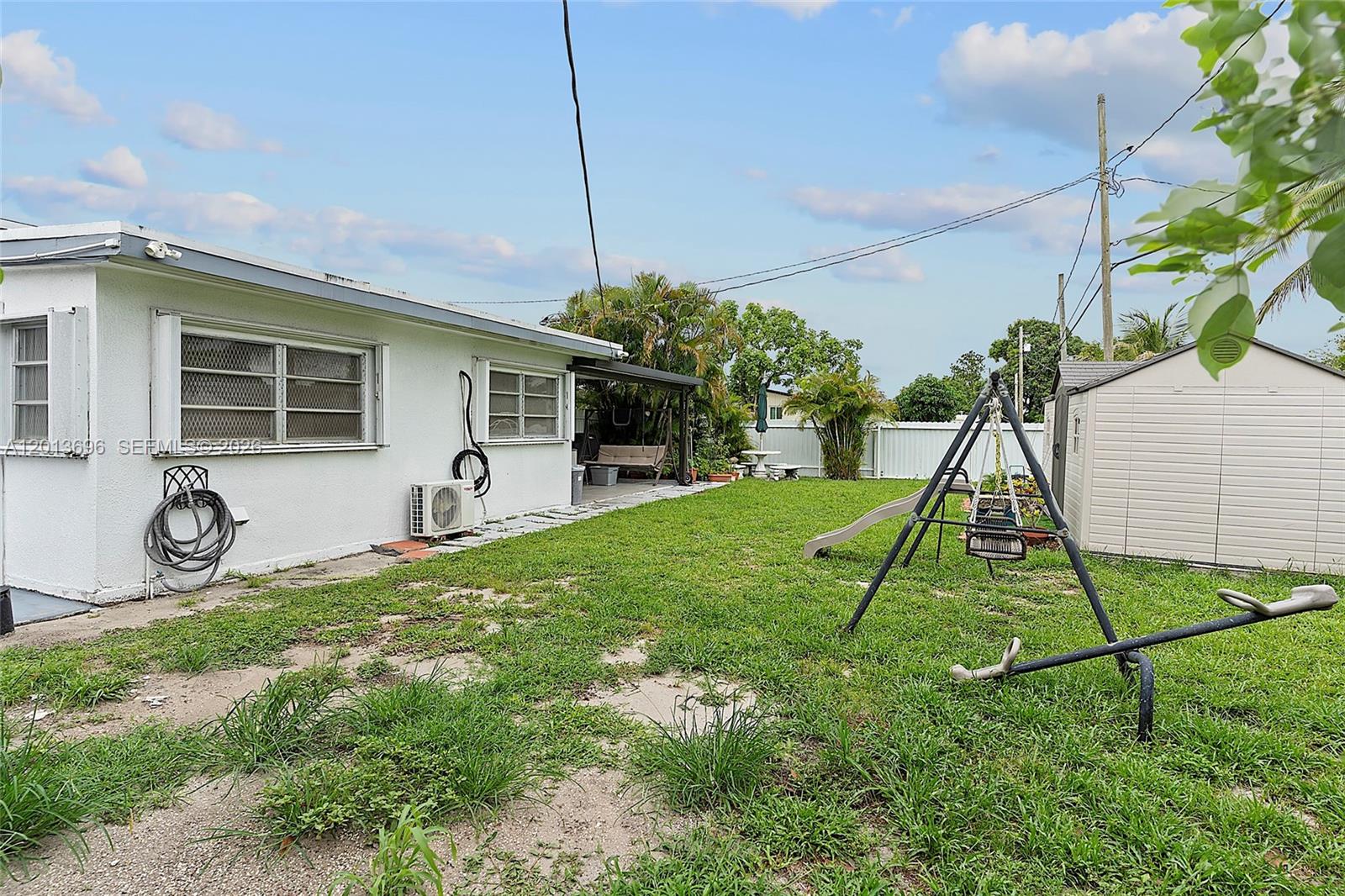 CAROL CITY - Residential