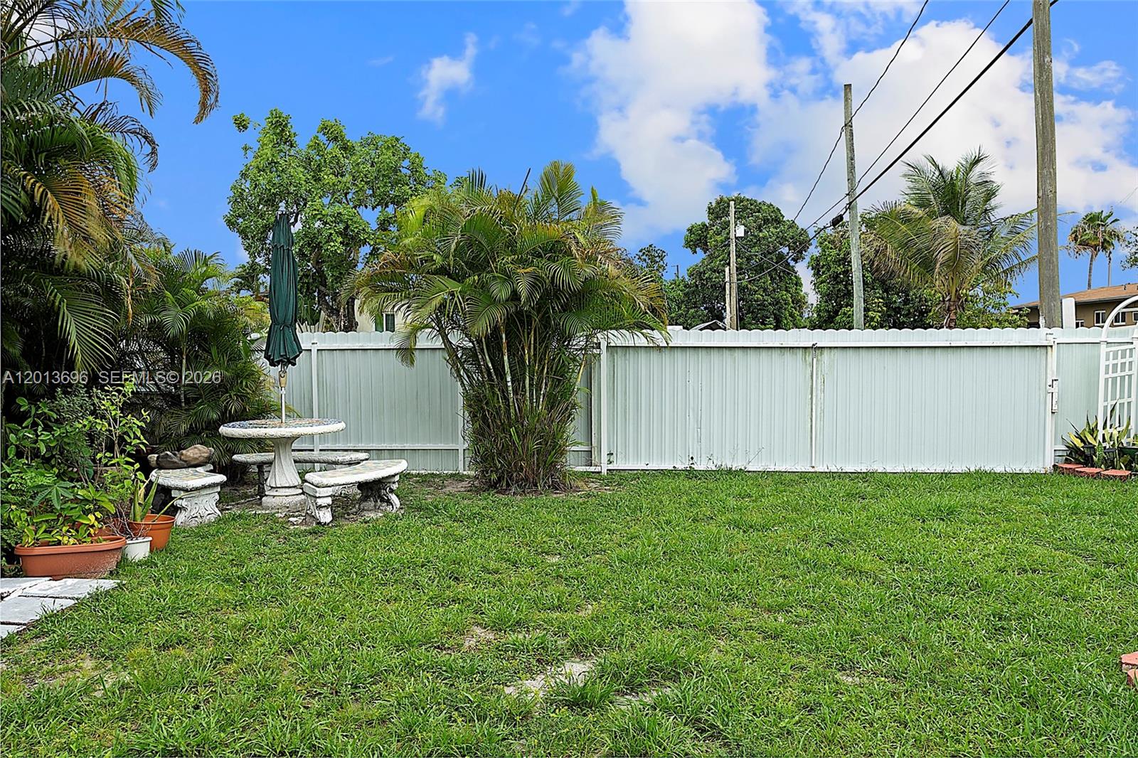 CAROL CITY - Residential