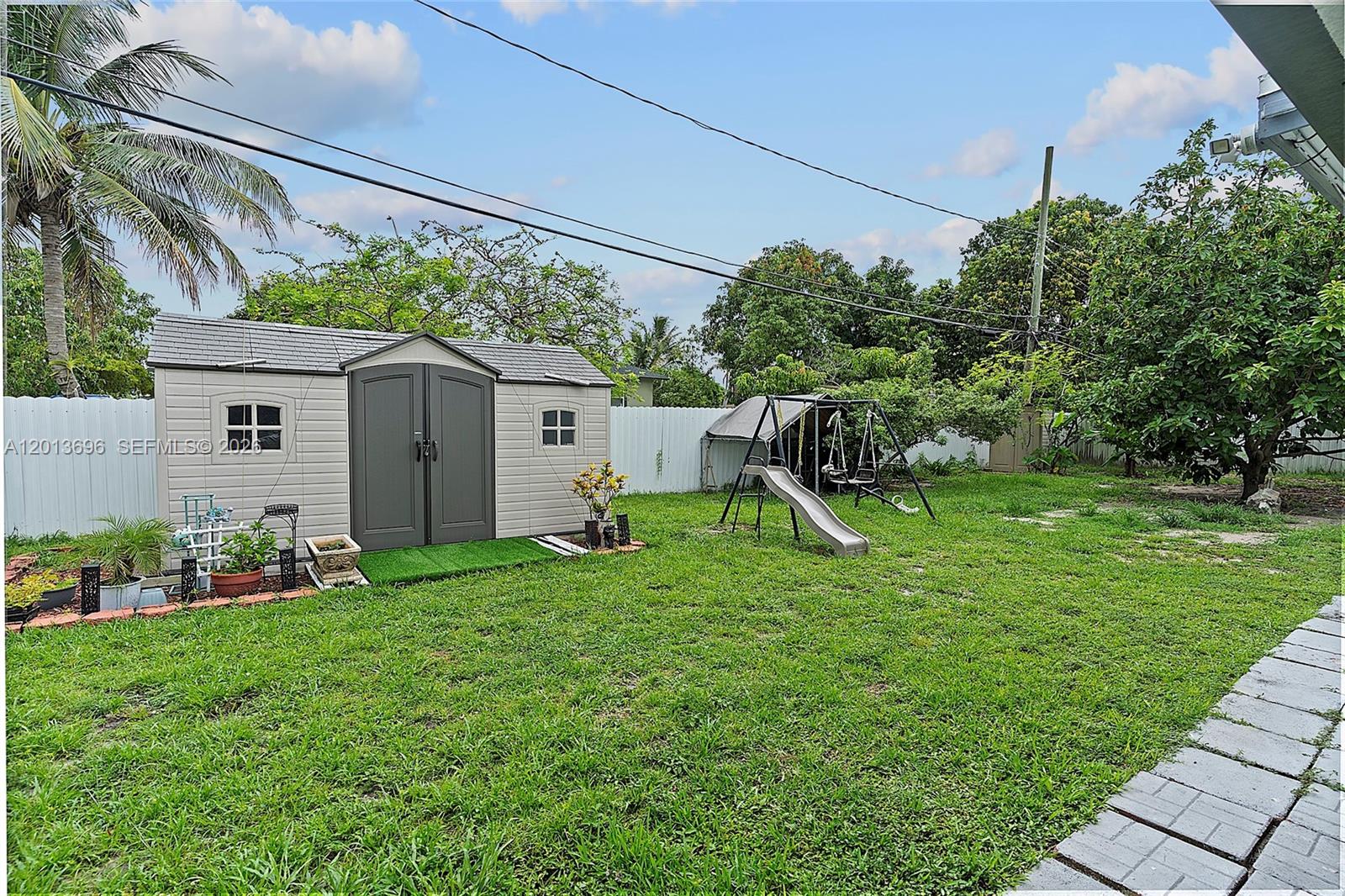 CAROL CITY - Residential