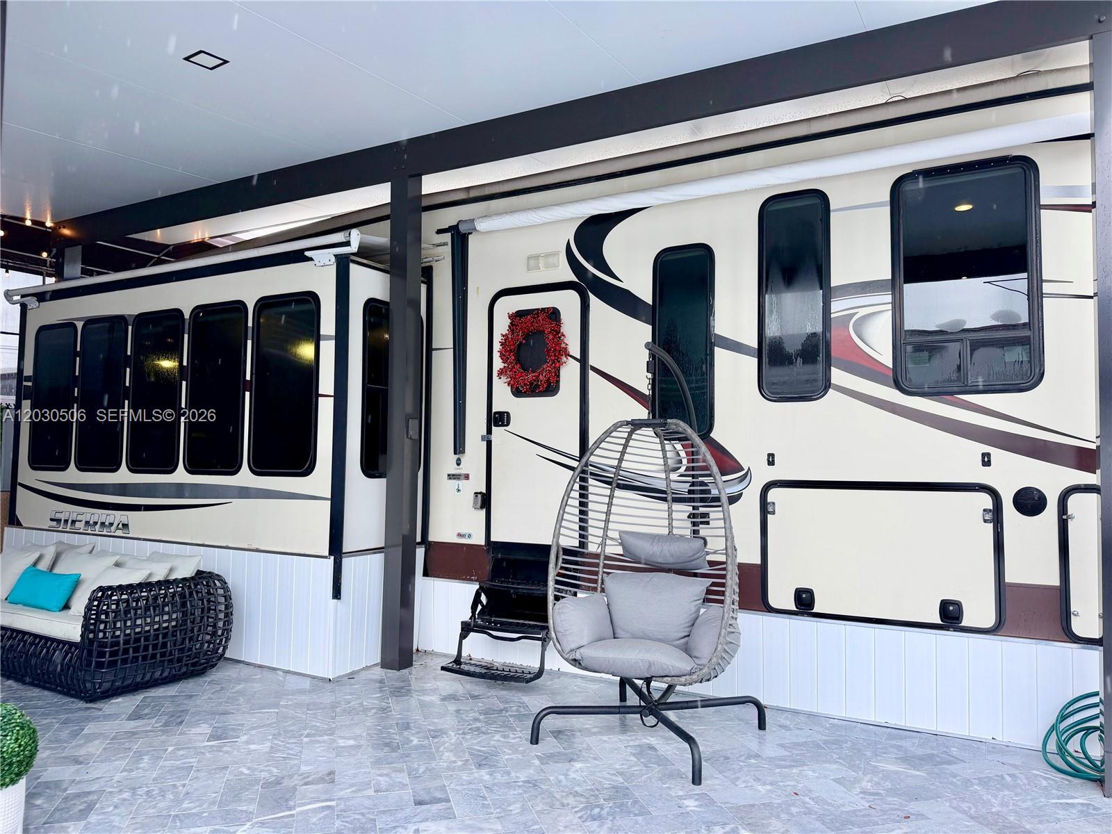 CALUSA CAMPGROUND - Residential