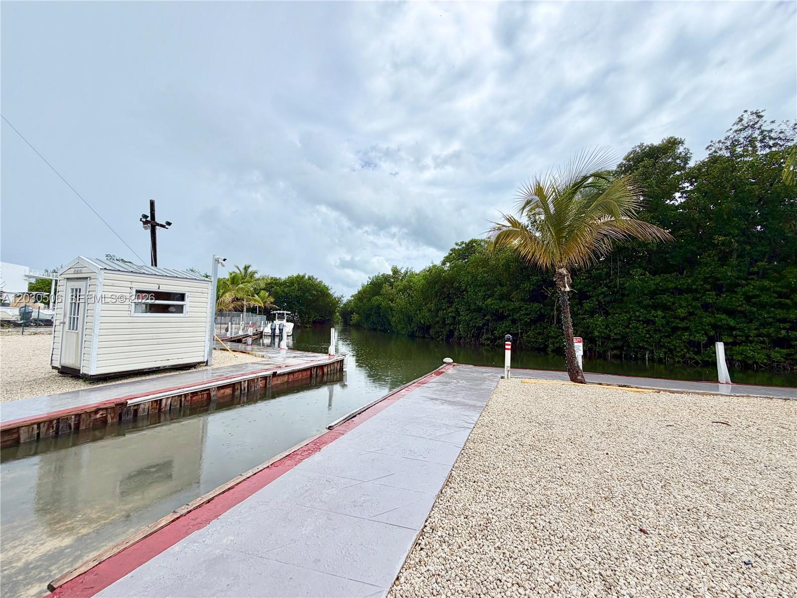 CALUSA CAMPGROUND - Residential