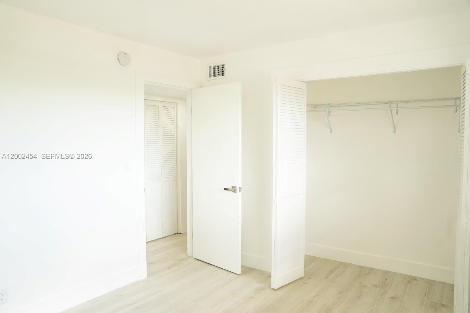 PARKSIDE TOWERS CONDO - Residential