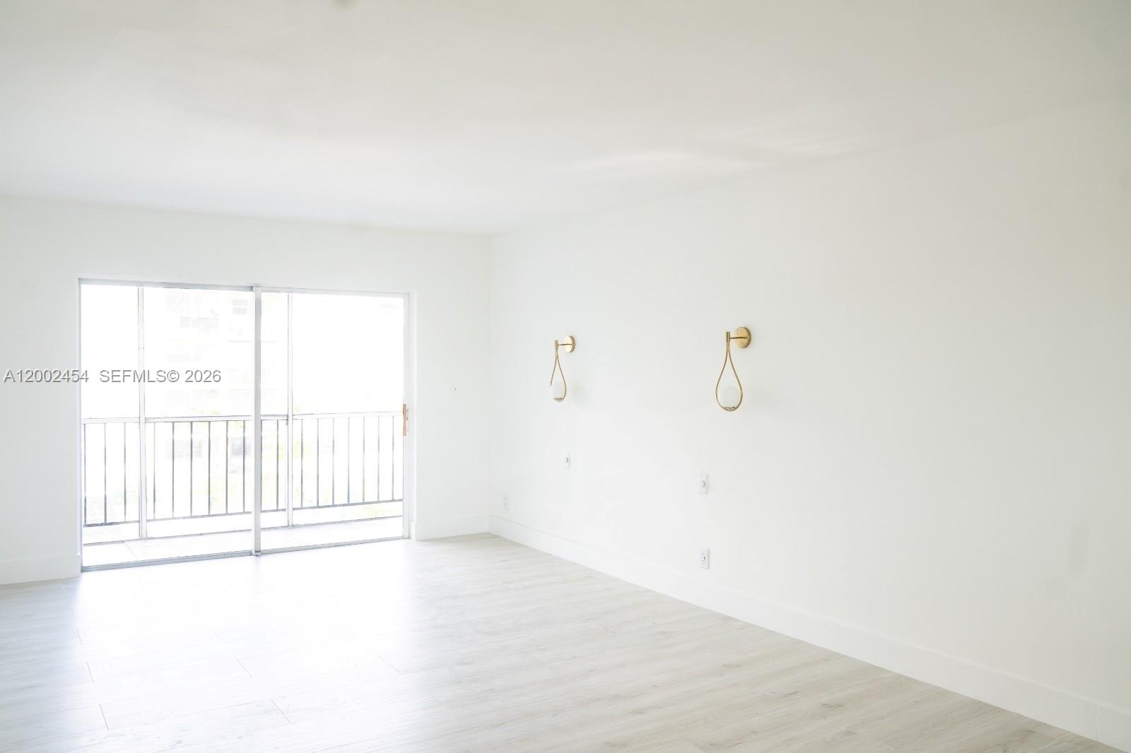 PARKSIDE TOWERS CONDO - Residential