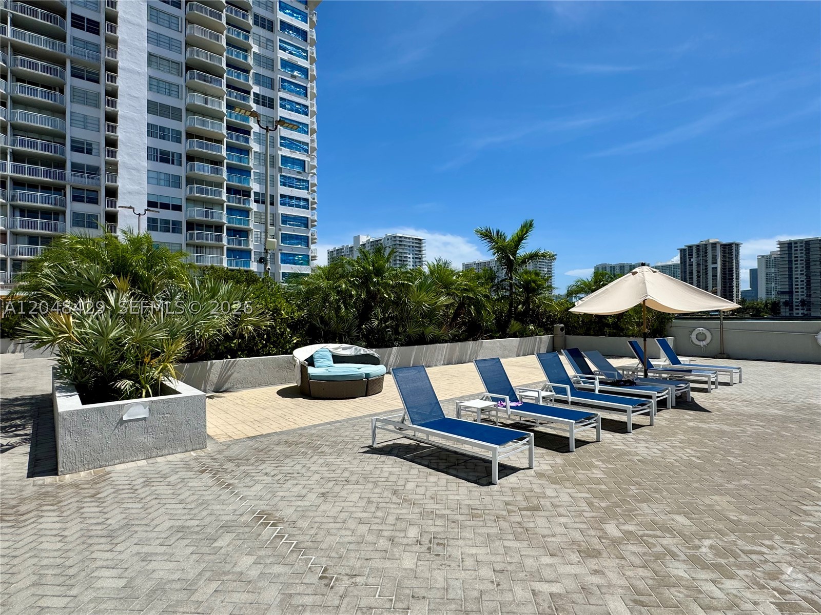 DEL PRADO MARINA - Residential