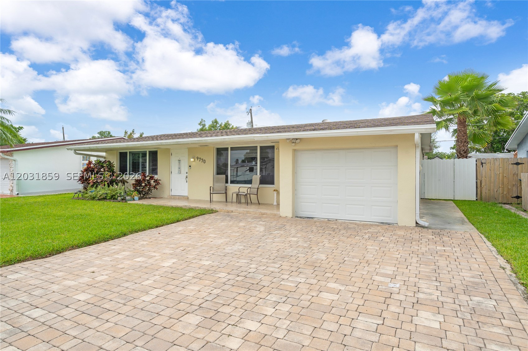 SUNRISE GOLF VILLAGE SEC - Residential