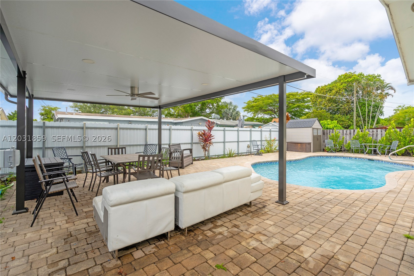 SUNRISE GOLF VILLAGE SEC - Residential