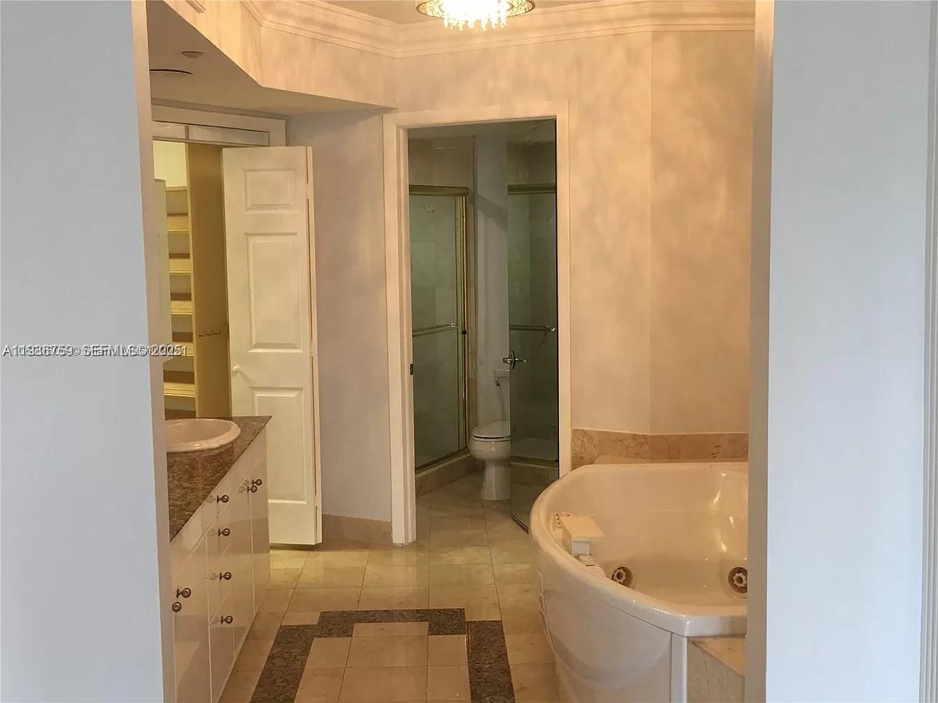 OCEAN ONE CONDO - Residential