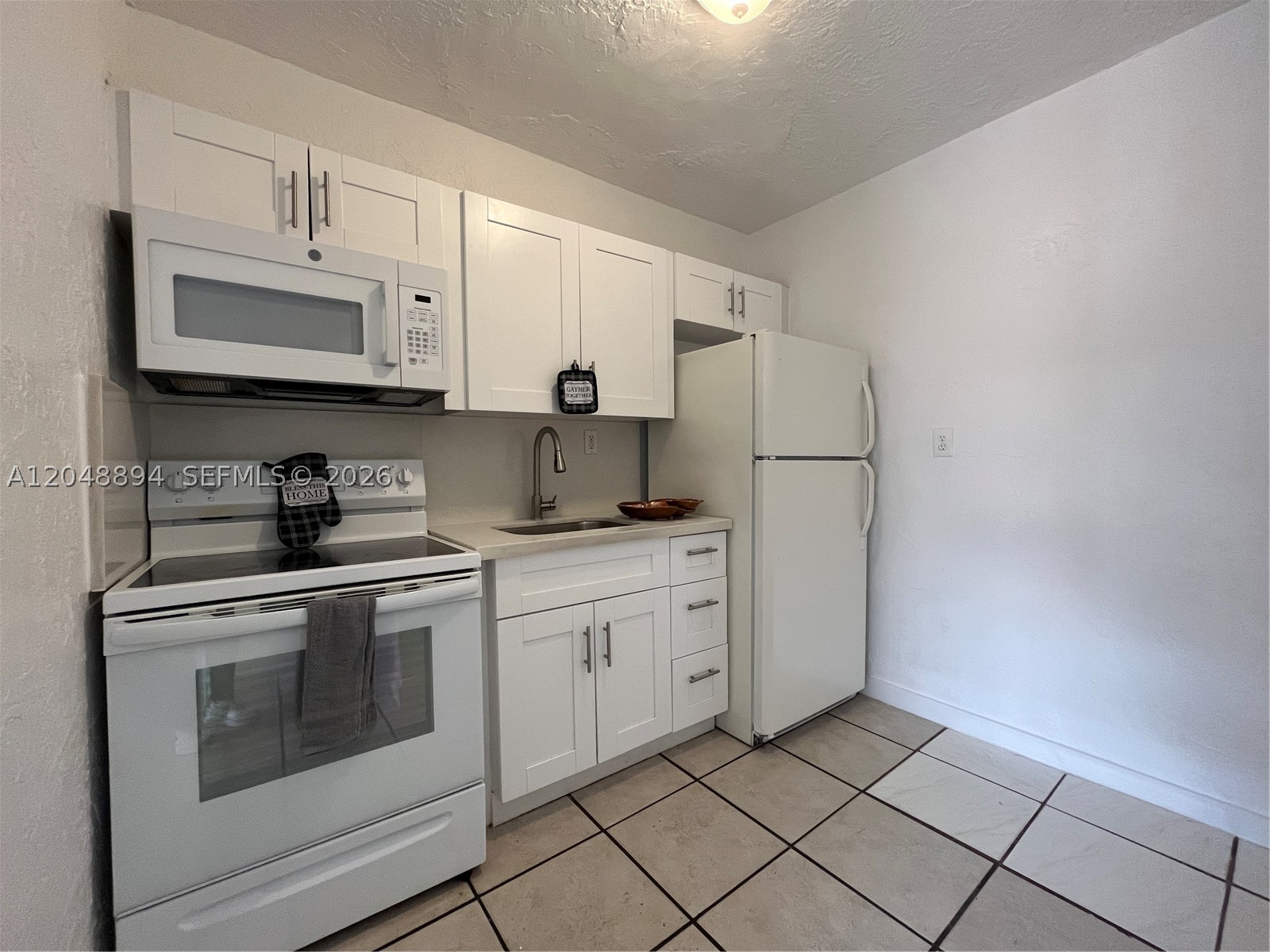 ¤33-48-42 W 50 OF E 385 O - Residential Income
