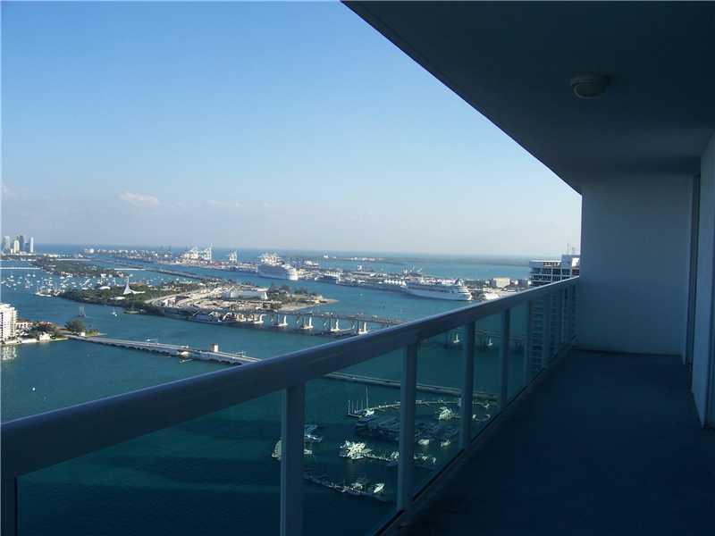 1800 CLUB CONDO - Residential Lease