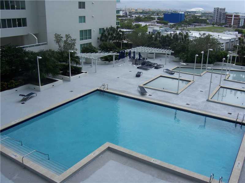 1800 CLUB CONDO - Residential Lease
