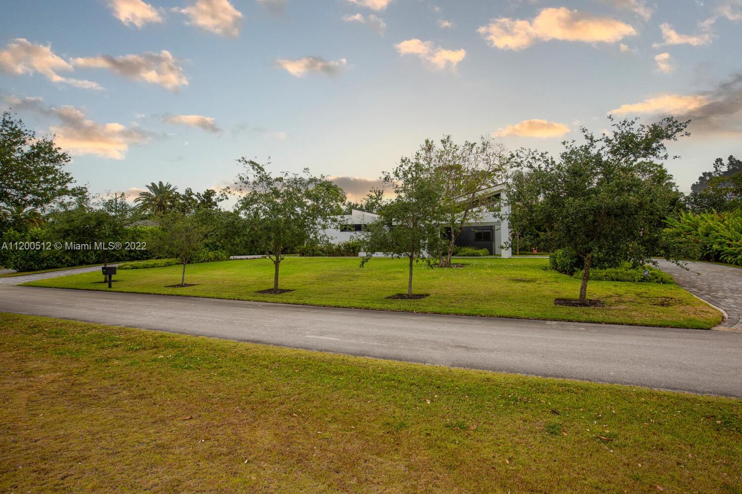 SUNSET VIEW - Residential Lease