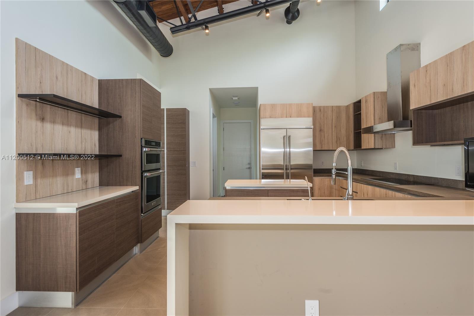 SUNSET VIEW - Residential Lease